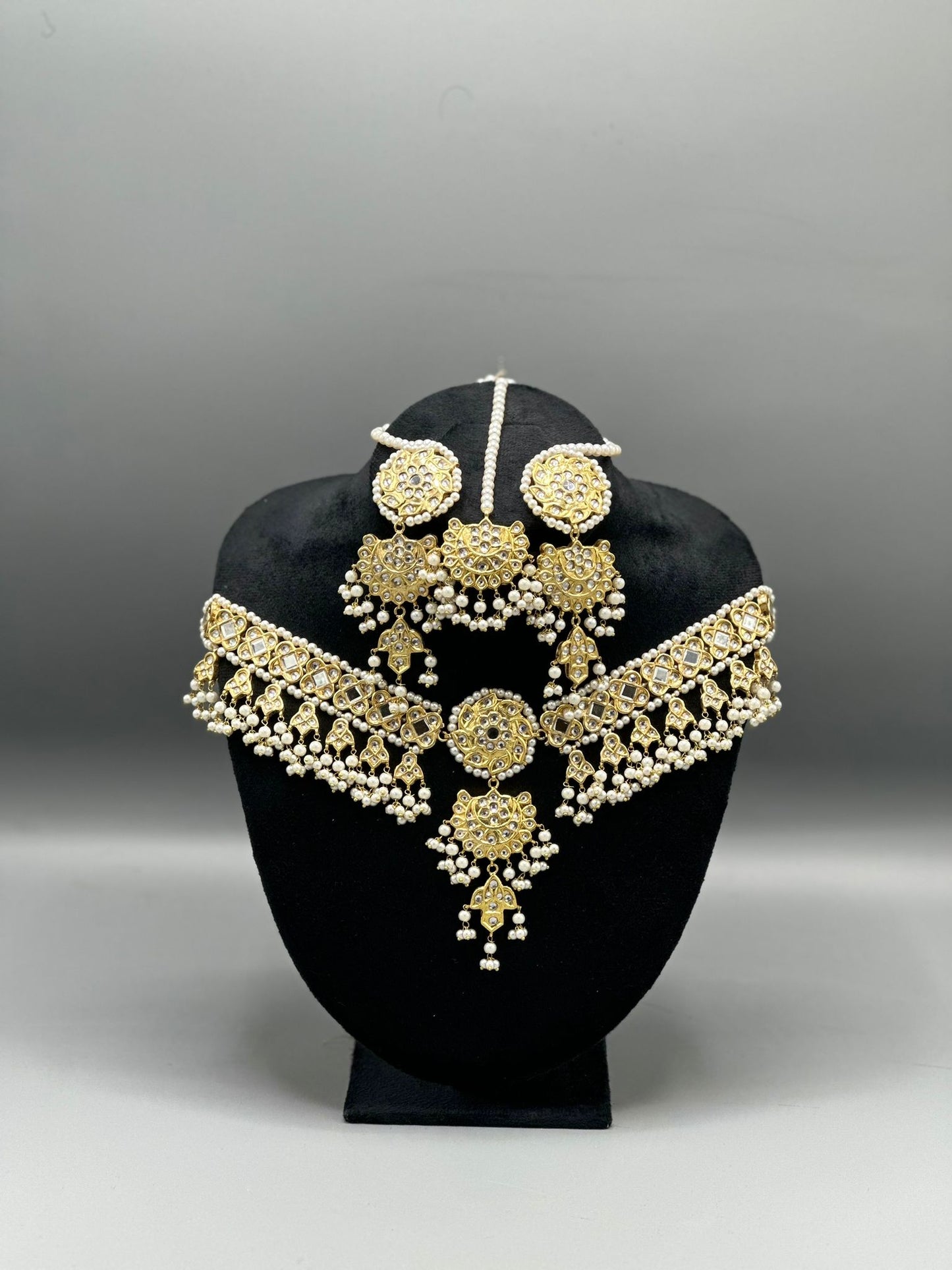 Regal Pearl Bridal Set